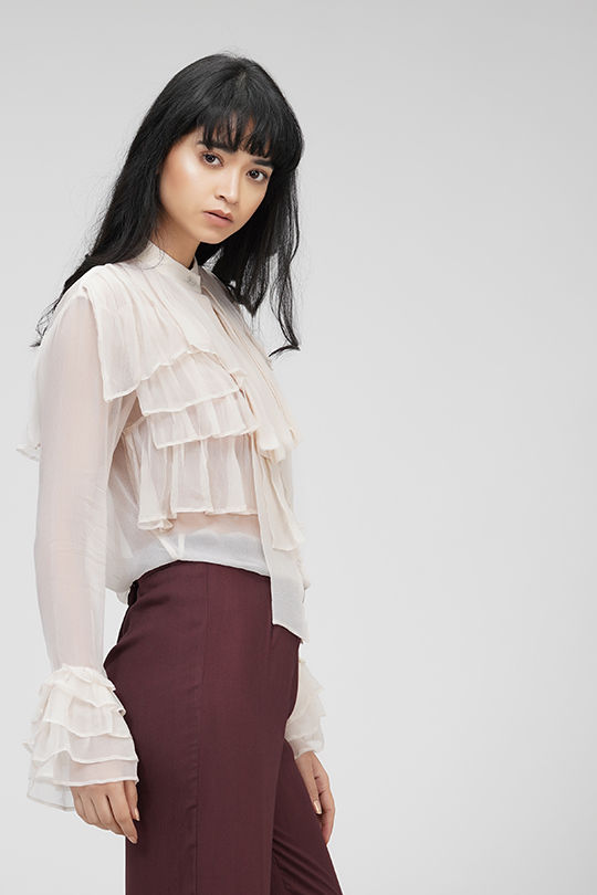 Thumbnail: Chiffon Ruffled shirt beige