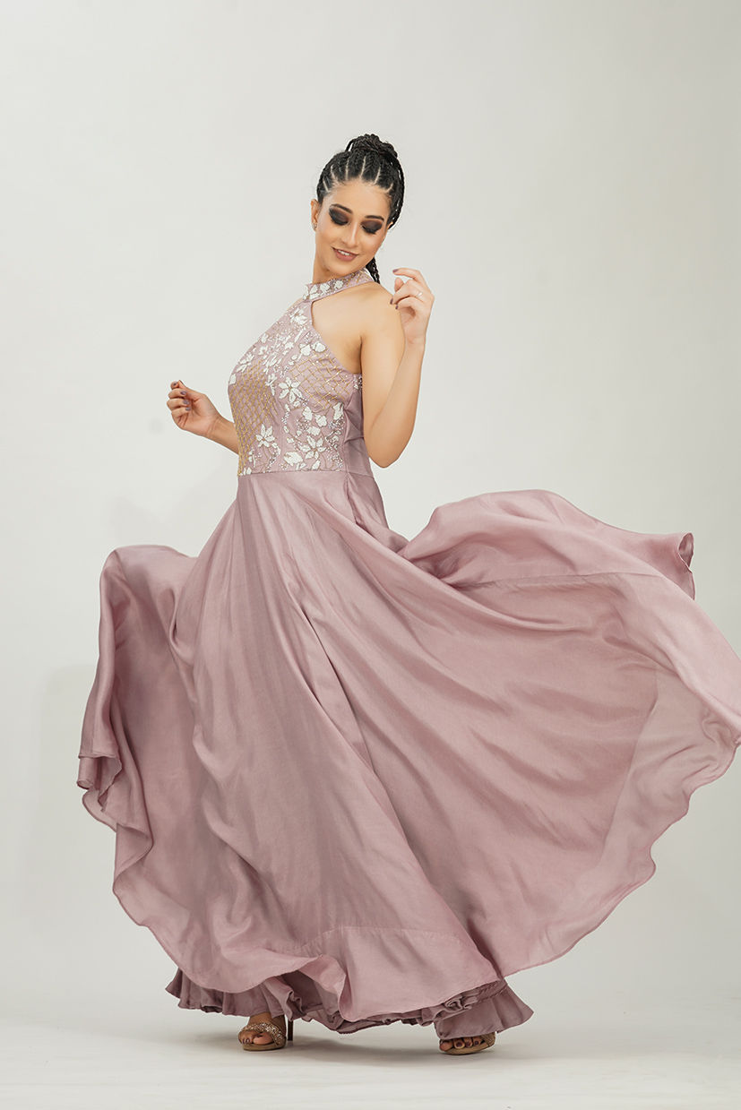 Thumbnail: Sustainable Indian couture gown in silk with handcrafted embroidery in lilac shade