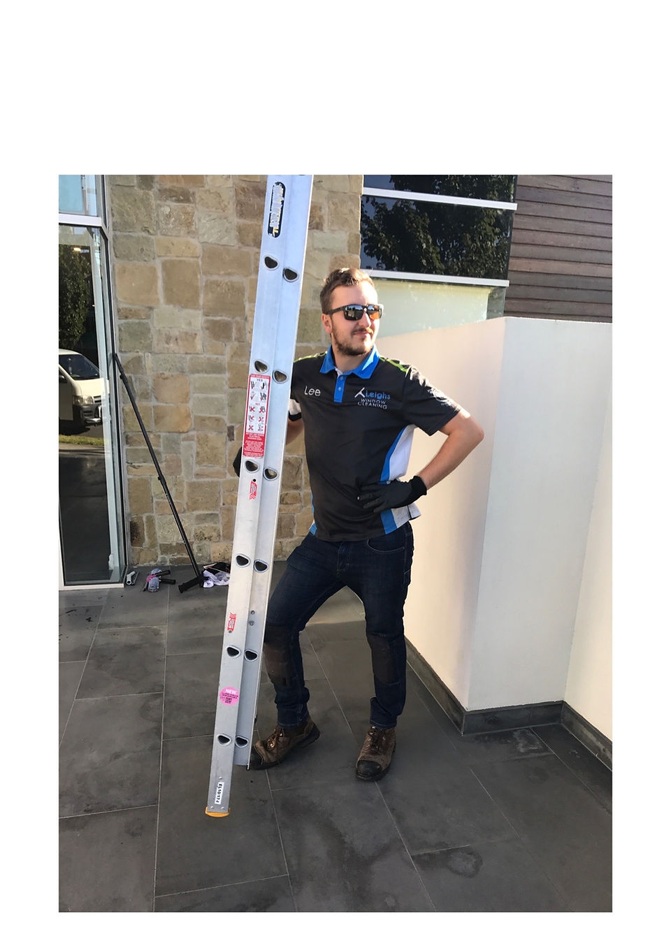 Leighs window cleaning melbourne