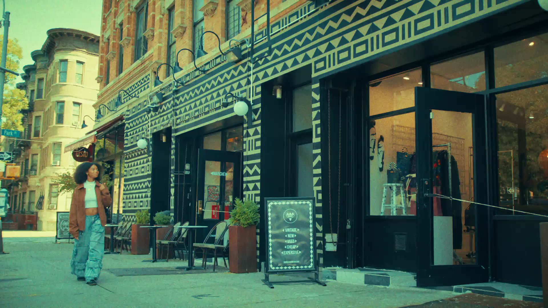 Cafe Rue Dix