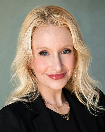 Liz Headshot 2026_edited.jpg