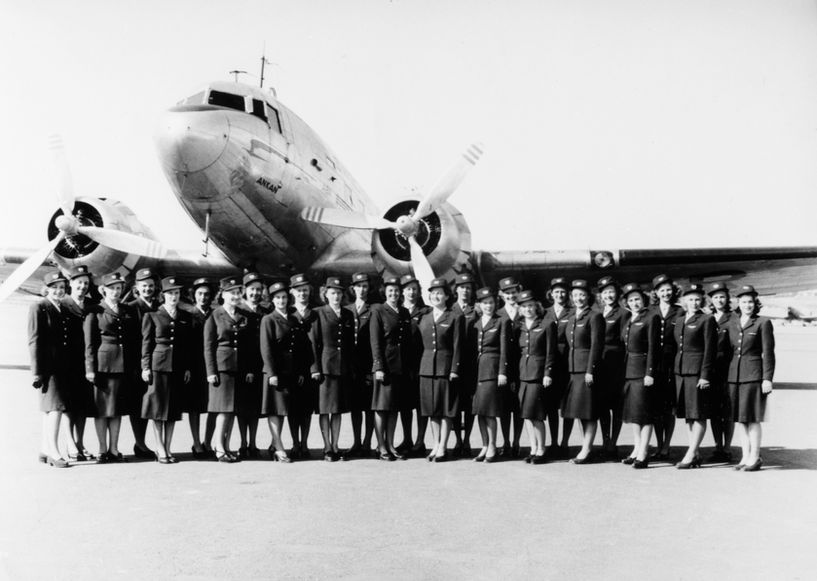 sas-air-hostess-1946-and-1947_36195107835_o.jpg