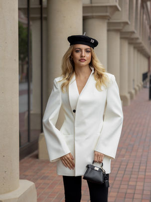 What Does ‘Fashion-Forward’ Mean in 2025?