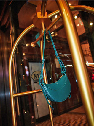 DISCOVER THE TIMELESS ELEGANCE OF BAG NUMÉRO DIX FROM THE LUXURY FRENCH BRAND POLÈNE