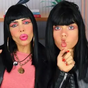 Influenciadoras são condenadas por oferecer bananas a crianças negras