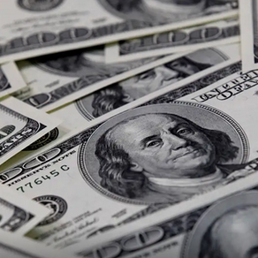 Dólar cai para R$ 5,42 após declarações de presidente do Fed