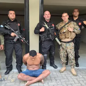  ‘Gorila’ é capturado em motel na Baixada Fluminense em ação contra o tráfico
