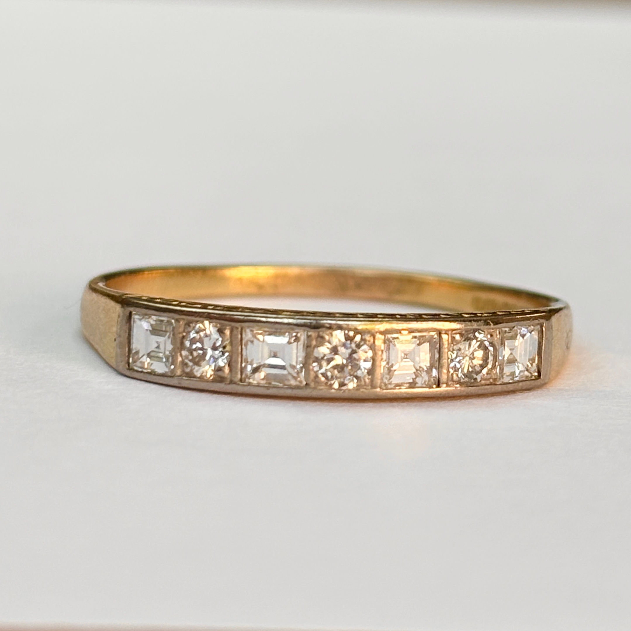 Vintage 18ct gold princess cut diamond stacking ring, UK U.5, US 10.5