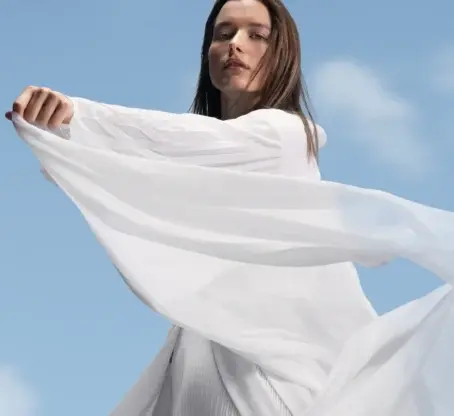 Cloud Dancer não é uma cor, é um recado silencioso sobre recomeços.