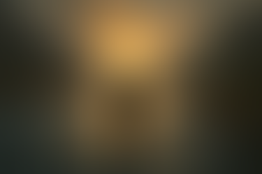 Akarsu içinde duran yalnız bir adam, çevresinde değiştirilemez doğayı simgeleyen dağ manzarası ve karşısında açık bir ufukla ışığa doğru bakıyor. Sahnede yaşamın verili örüntüsü, akışın hareketi ve özgürlük hissi bütünleşmiş.