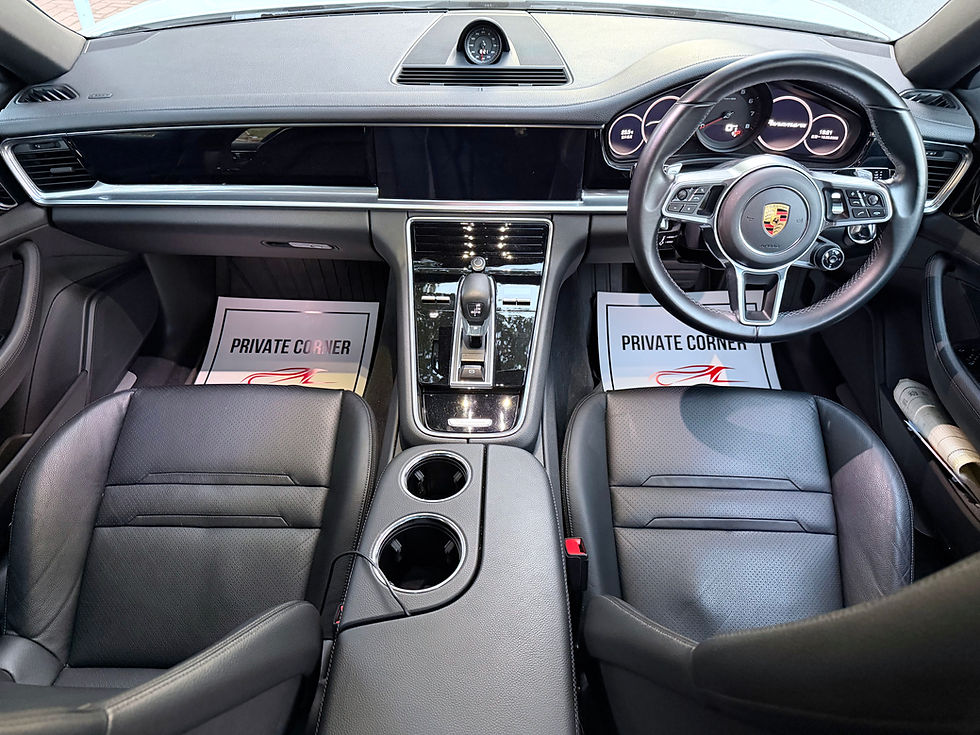 縮圖：2017 PORSCHE PANAMERA