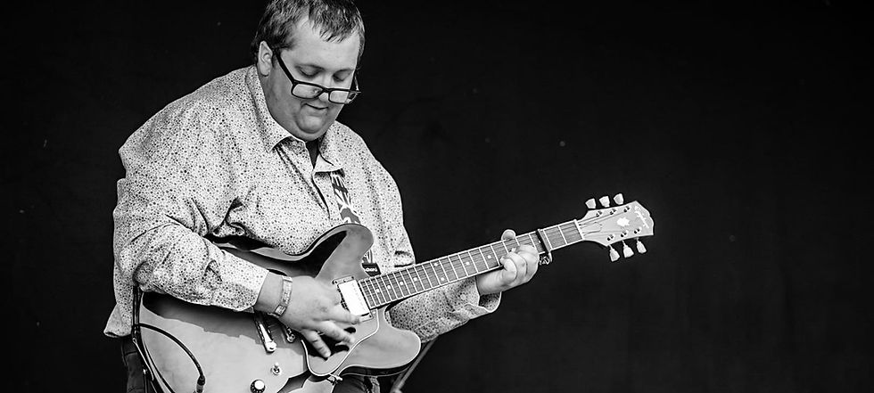 gig band artist photographer south east kent gig photography 
