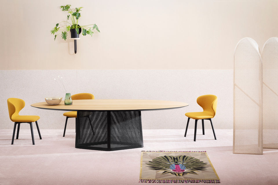 Colony Table