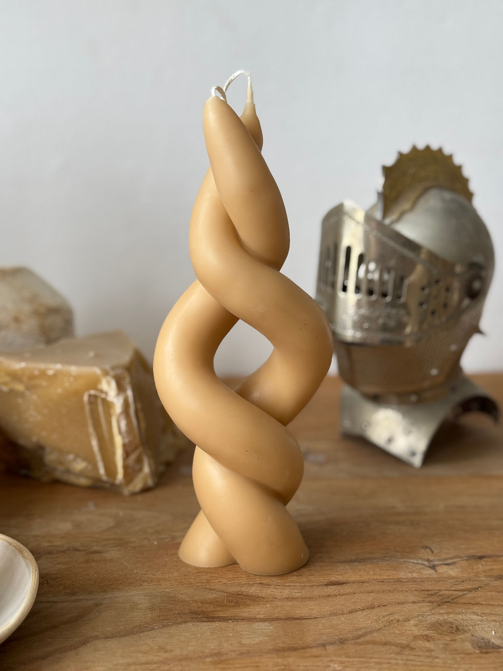 Thumbnail: Huge double helix beeswax candle