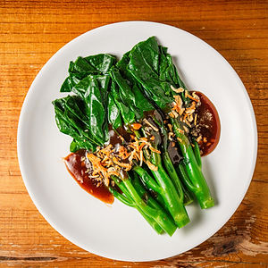 Kailan (Chinese Brocolli)