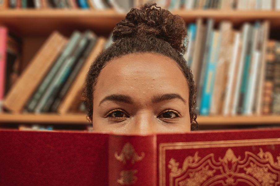 FOTO2 JANA - EDITADA.png