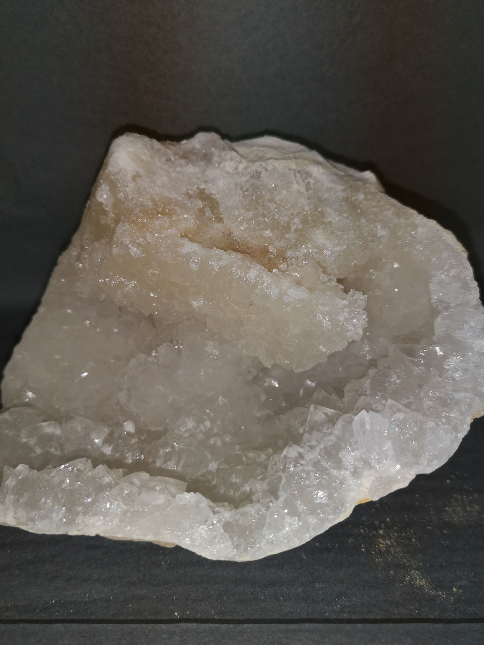 Miniature : géode de cristal de roche