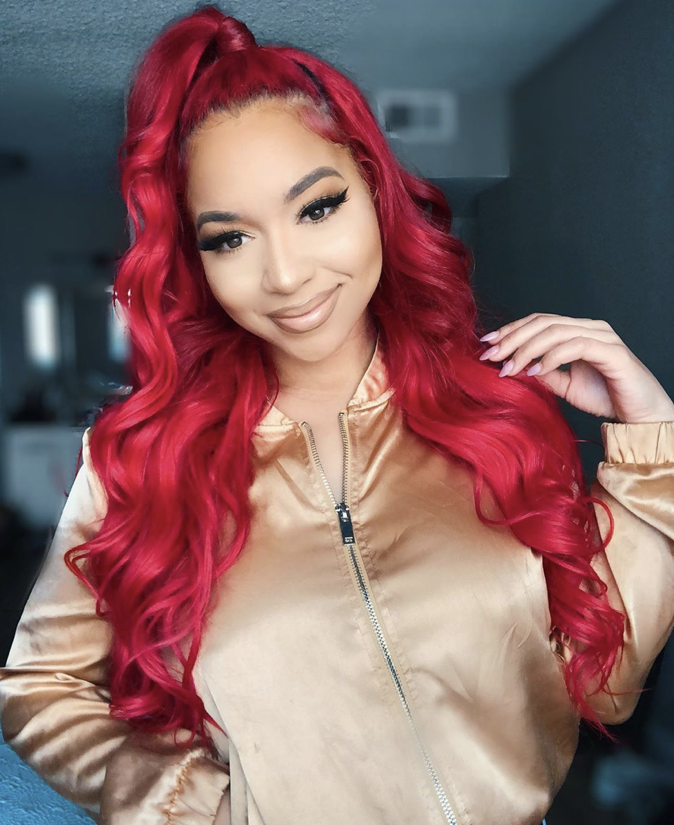 LIA MONET