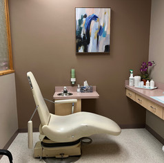 Clean and hygienic patient room set up in the clinic