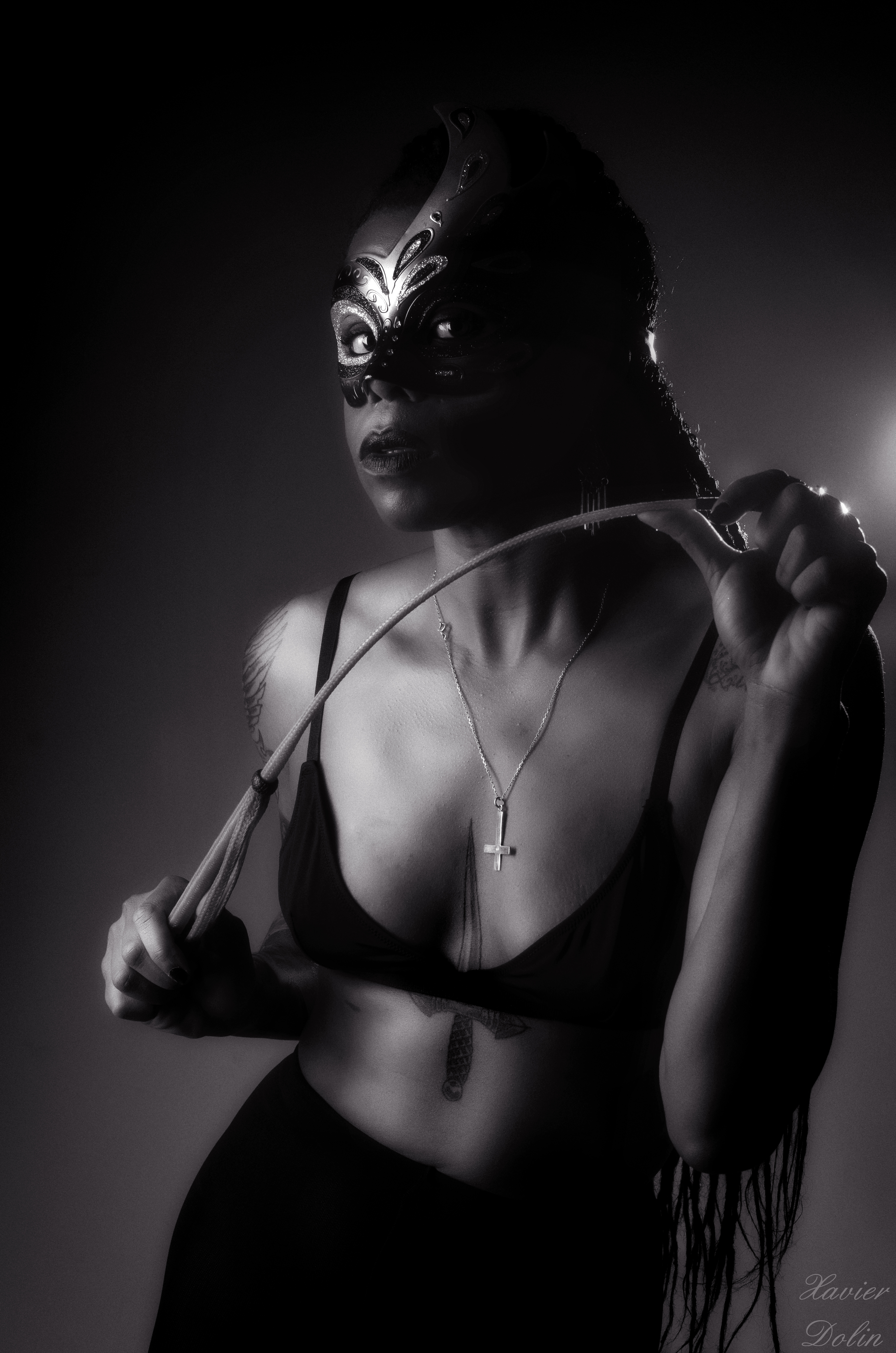 Be Barock Alternative Black Model