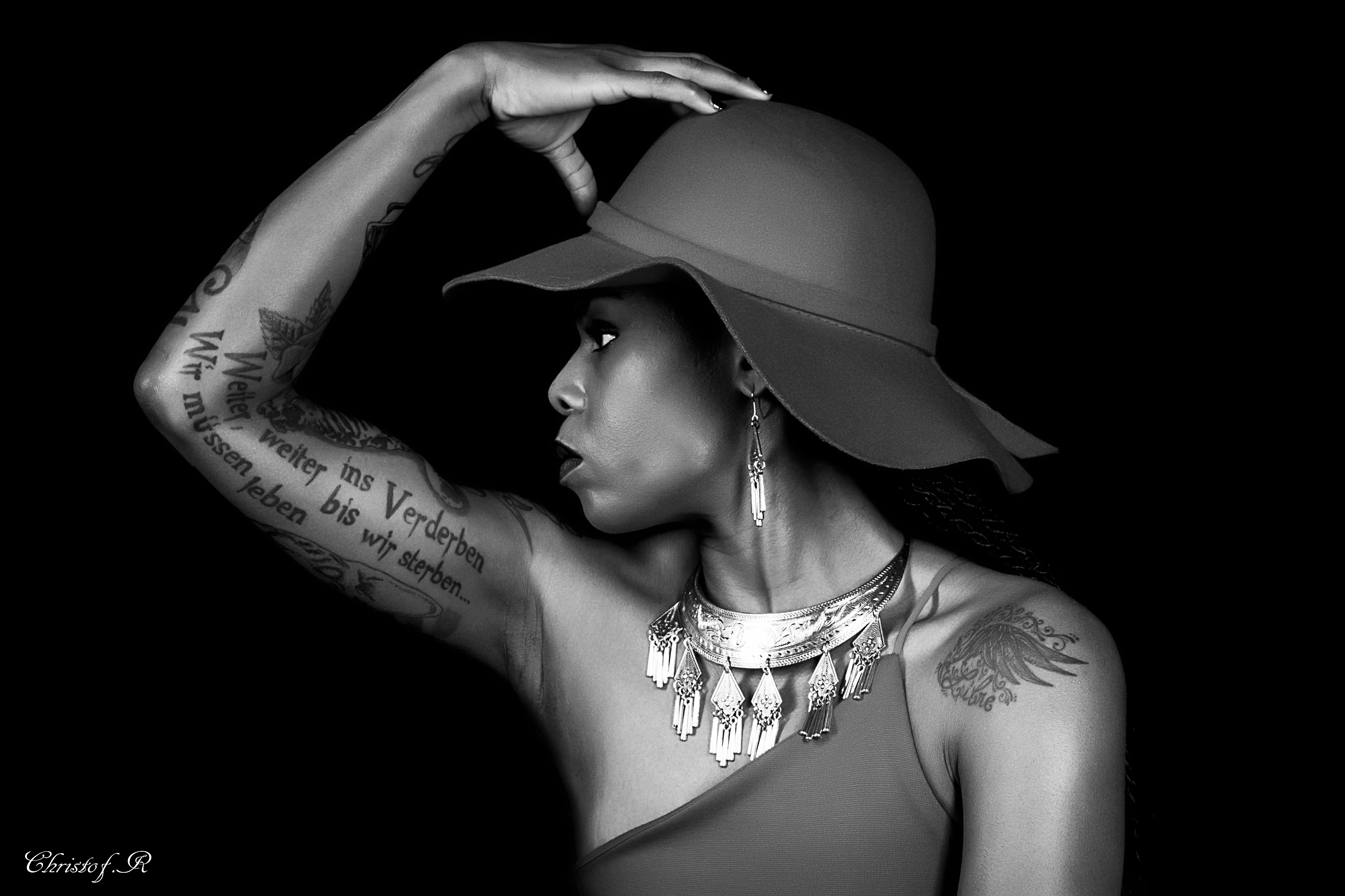 Be Barock Alternative Inked Model