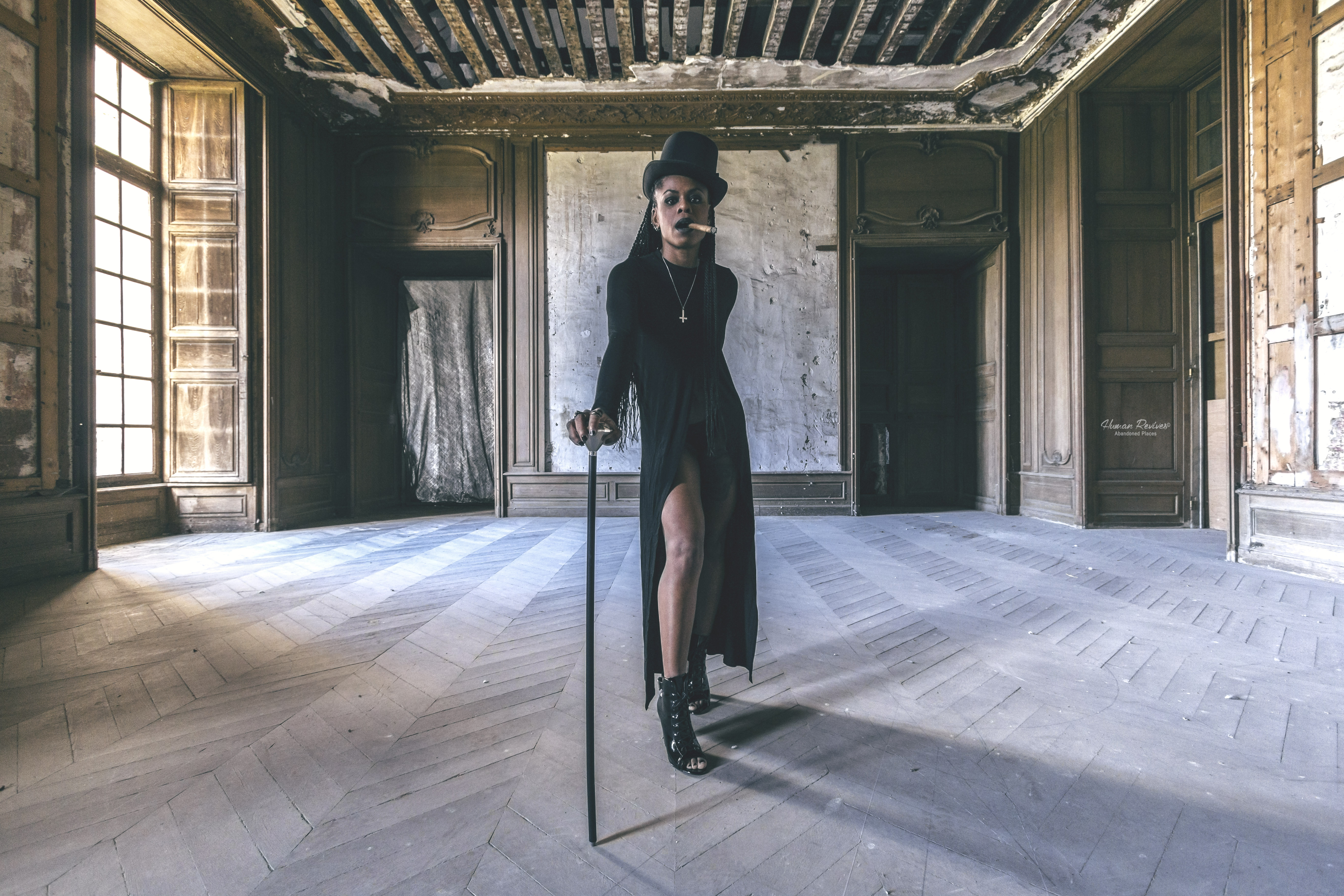 Be Barock Model Art Urbex