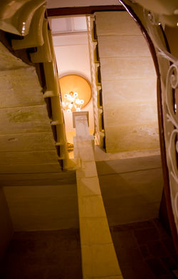 Stairs Bottom 05