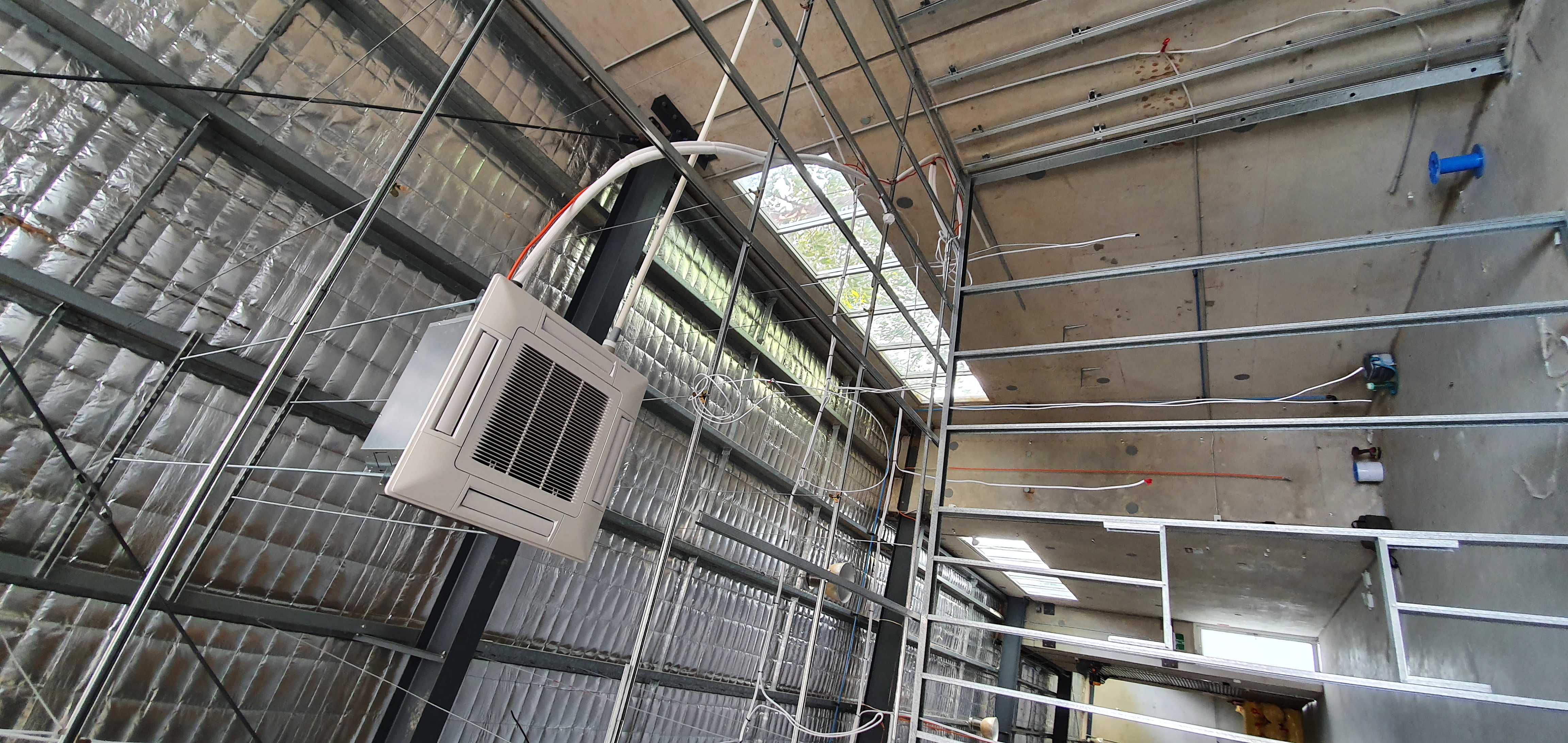 Return and Earn - Diffusers and grilles