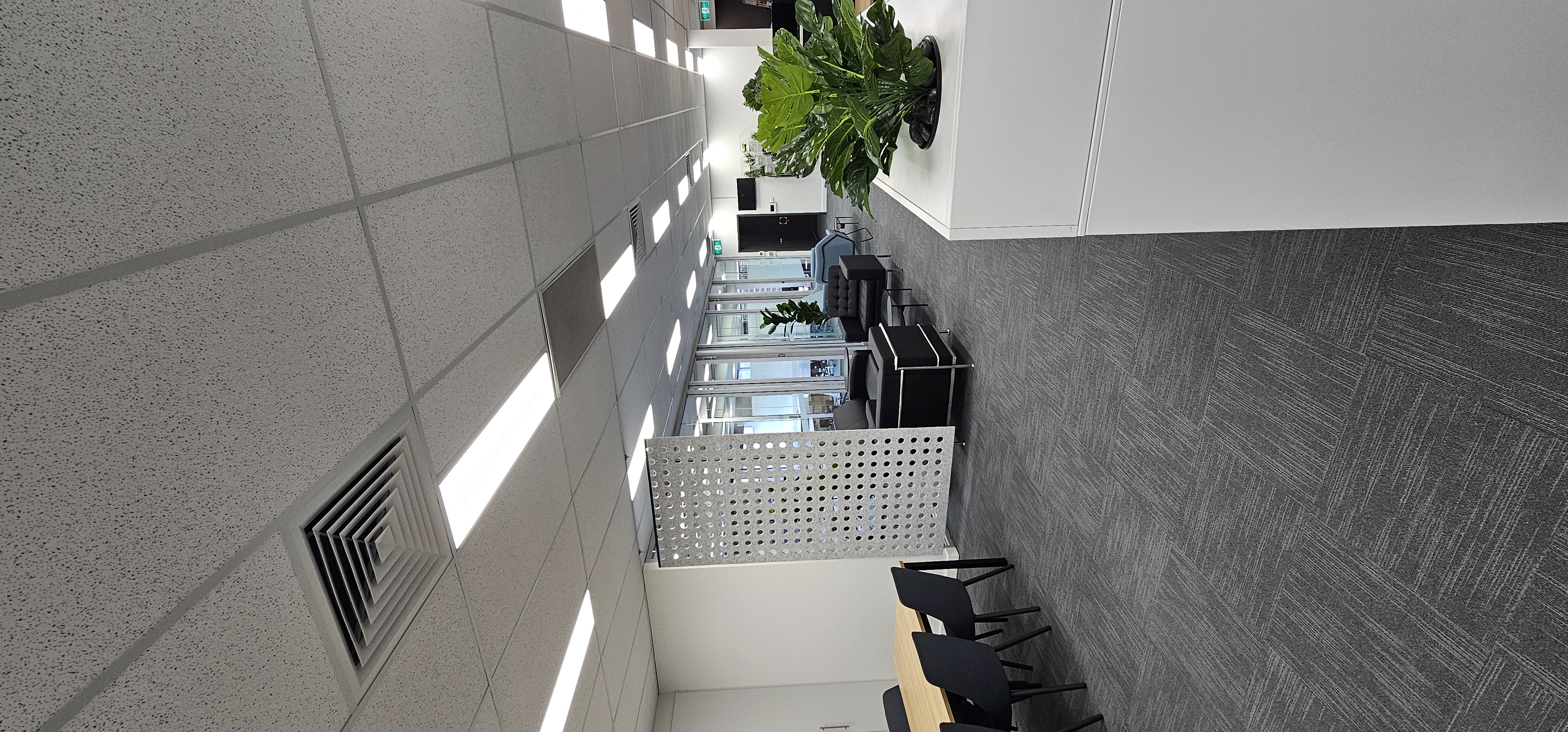 Elite Office Furniture - Photo 4