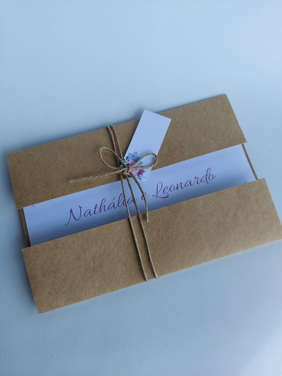 Miniatura: Convite com Capa em Papel Kraft