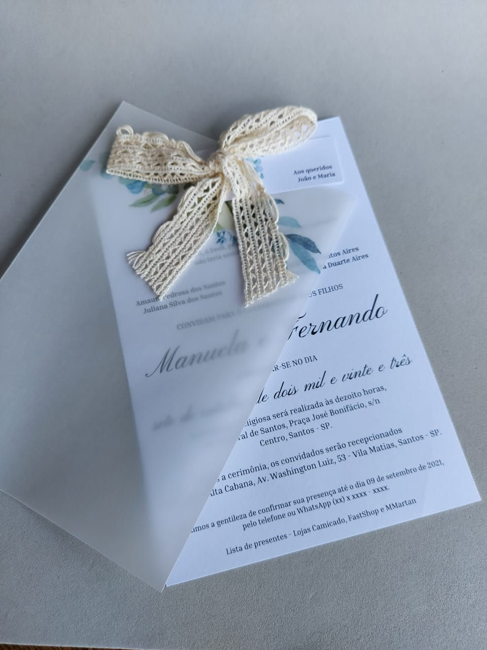 Miniatura: Convite com laço de renda