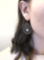 Alisa in Silber, Schwarz, Hämatit und Anthrazit