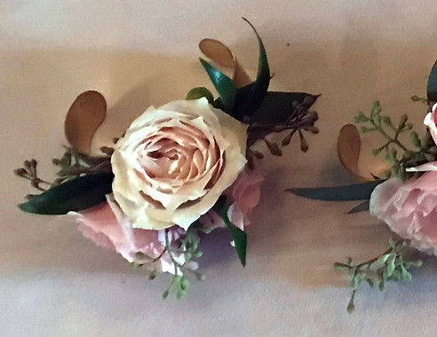 Wedding Corsages.jpg