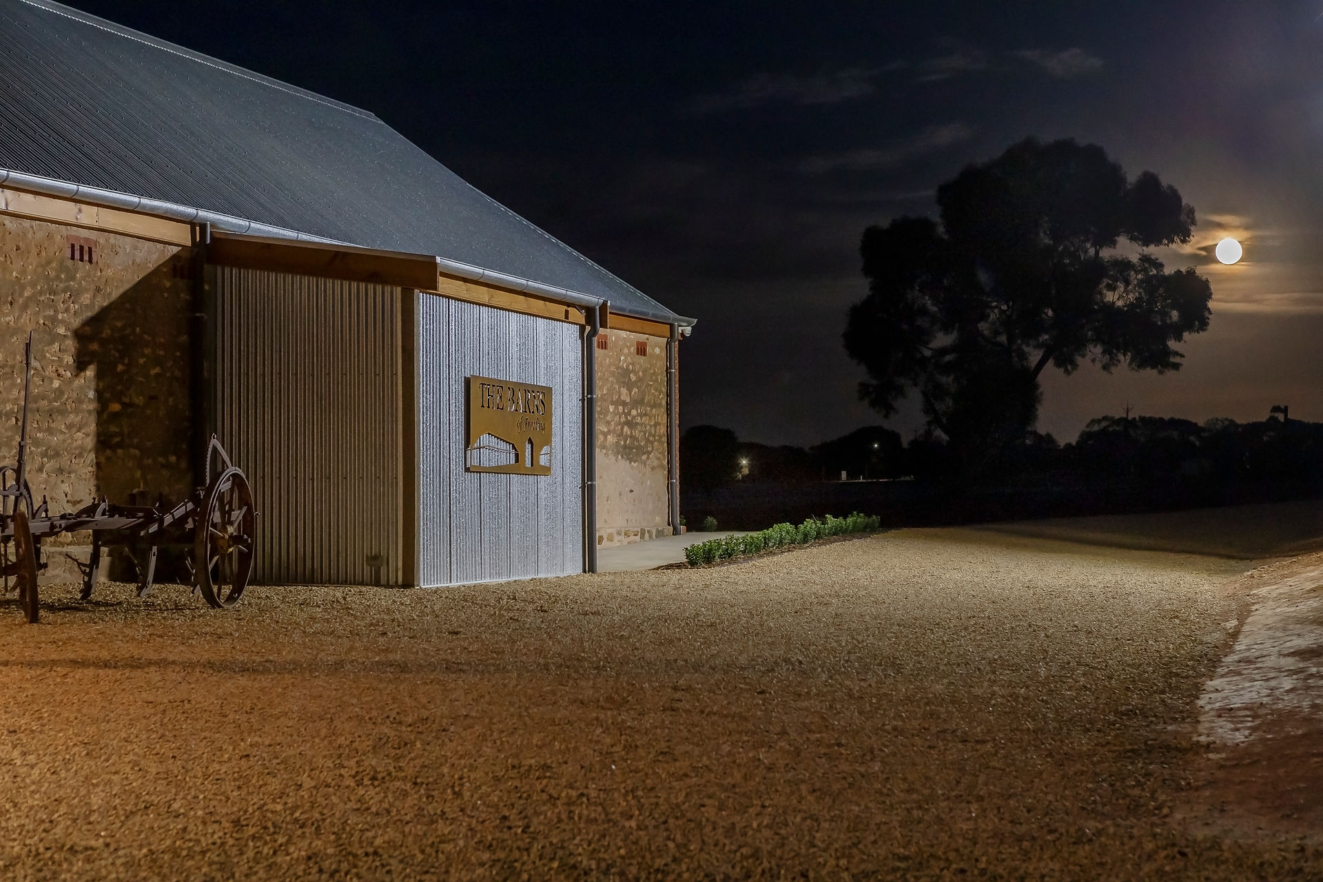 Barn 044