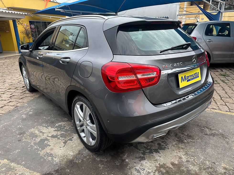 Miniatura: Mercedes Benz GLA 250 2015 2.0 Turbo Vision Automatica