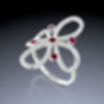 Strewn with Ruby סוגה בשושנים רובי