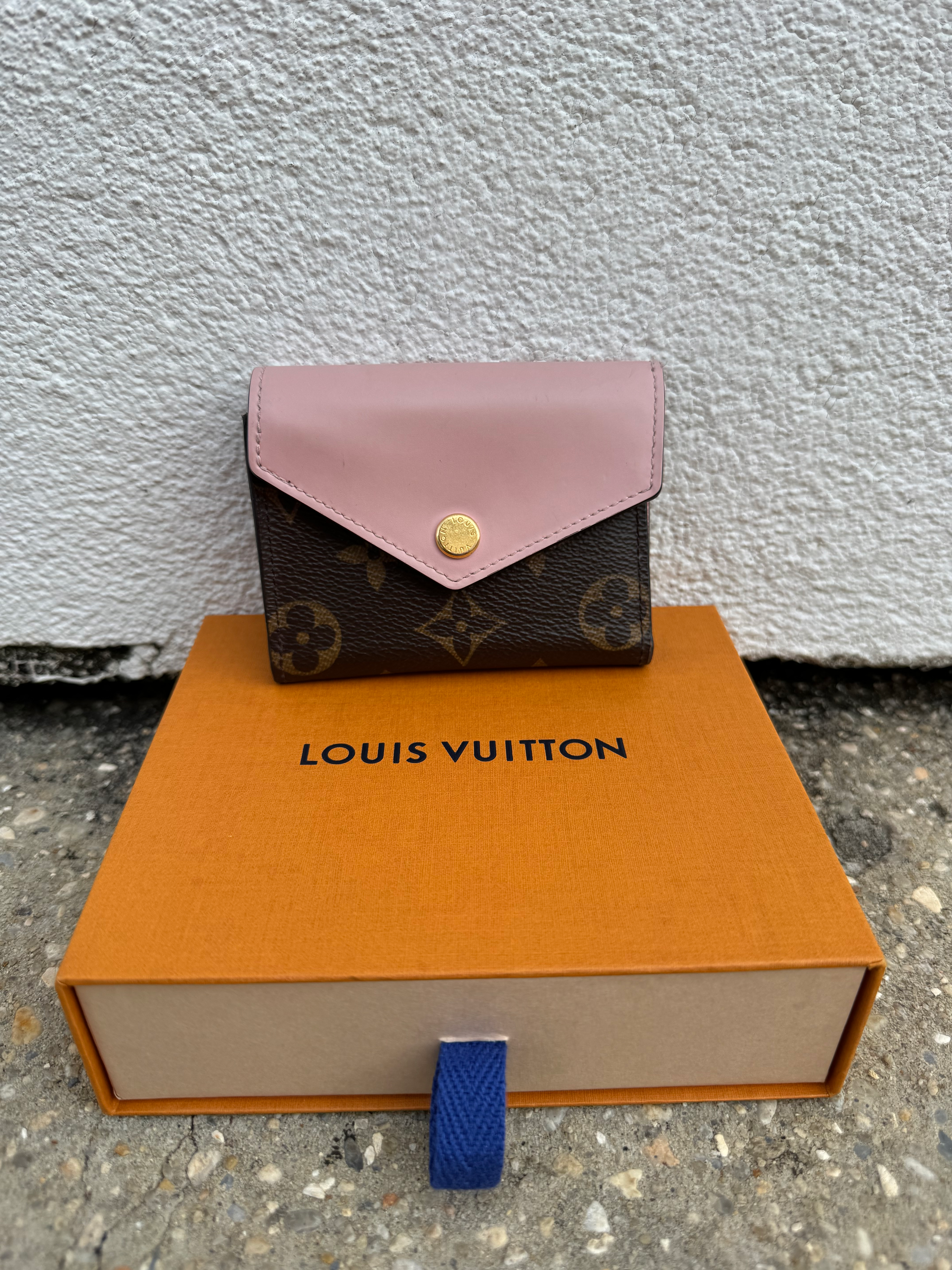 Louis Vuitton Zoe Wallet