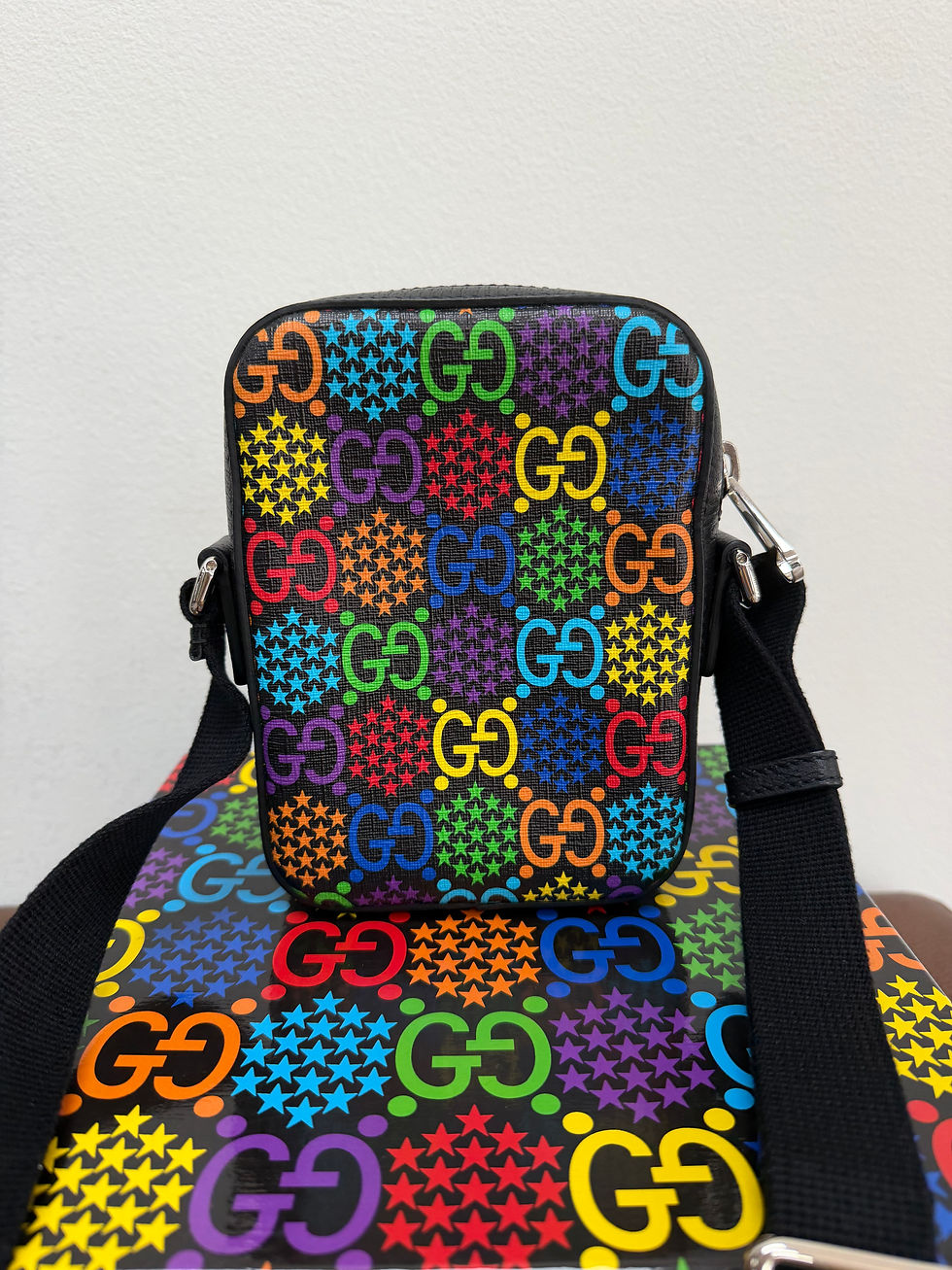 Thumbnail: Gucci Psychedelic Messenger