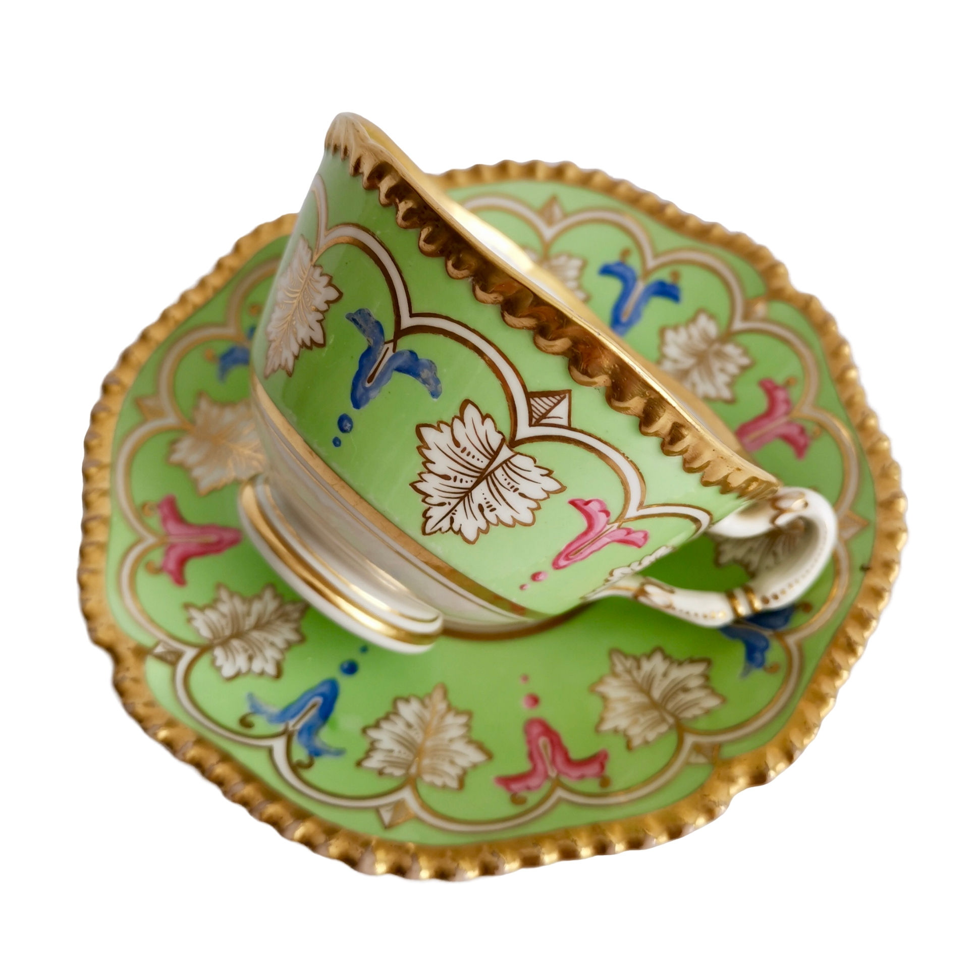 Flight Barr & Barr teacup, green with acanthus, ca 1820