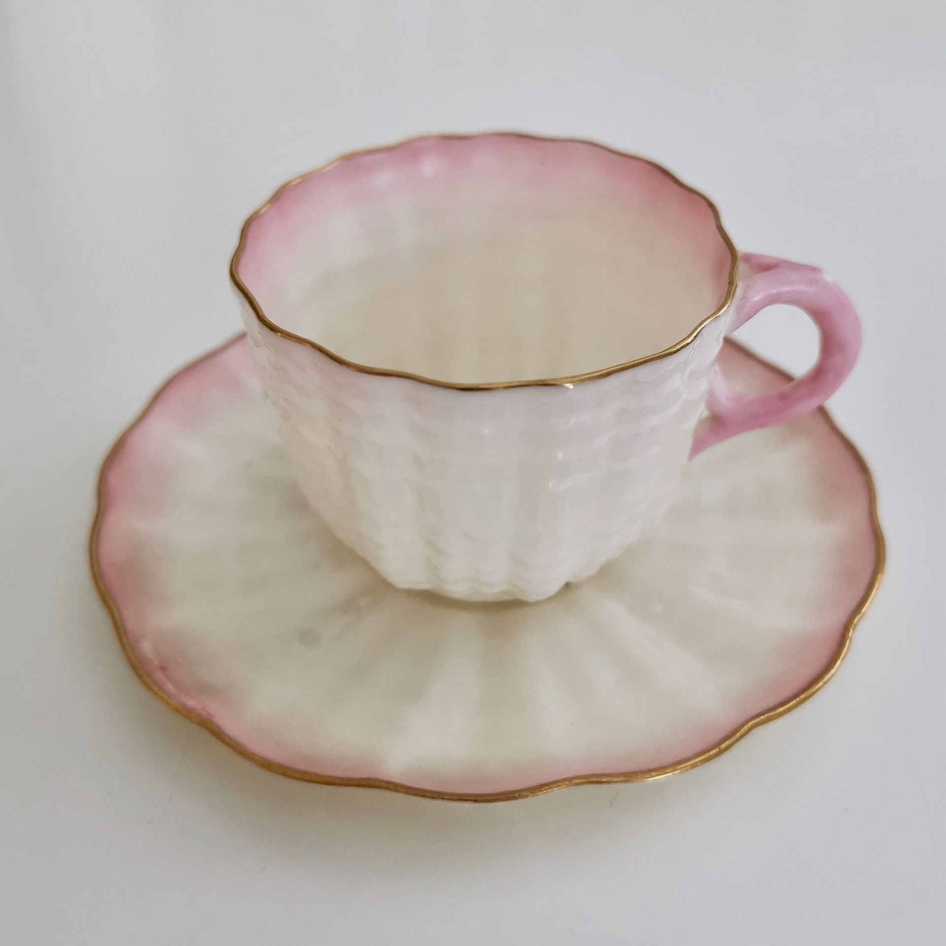 Belleek demitasse cup, pink Tridacna