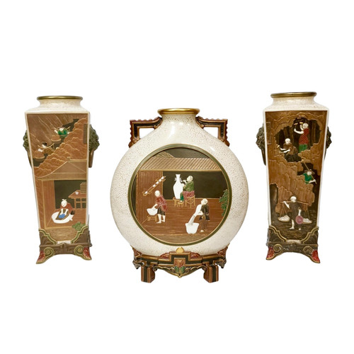 Royal Worcester garniture of vases, Japan style, Hadley and