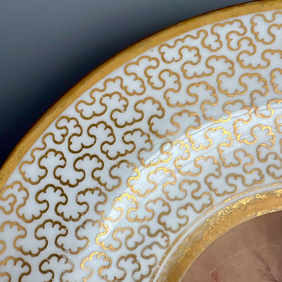 Thumbnail: Barr Flight and Barr plate, gilt vermiculé, hand painted shell, ca 1810