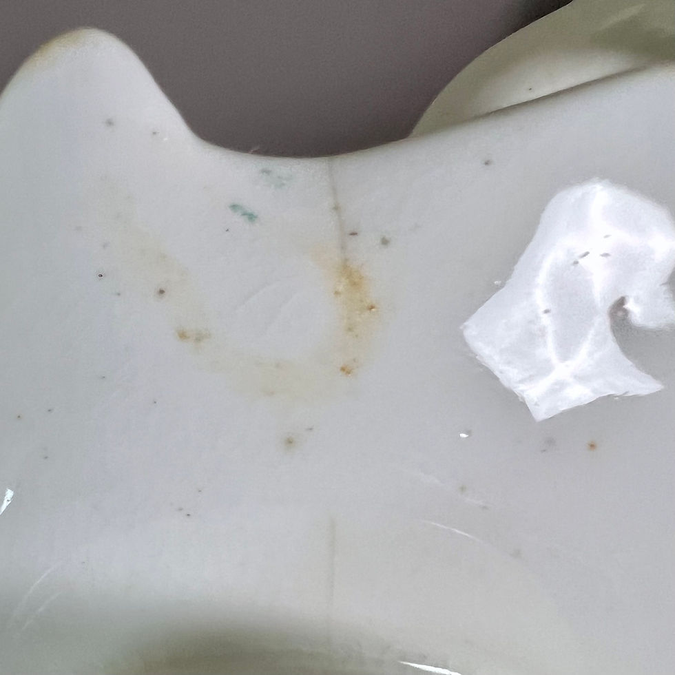 Thumbnail: Samuel Alcock taperstick, eau de nil ground with flower reserves, ca 1835