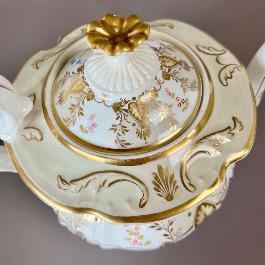 Thumbnail: Samuel Alcock teapot, beige, pale yellow and flowers, ca 1833