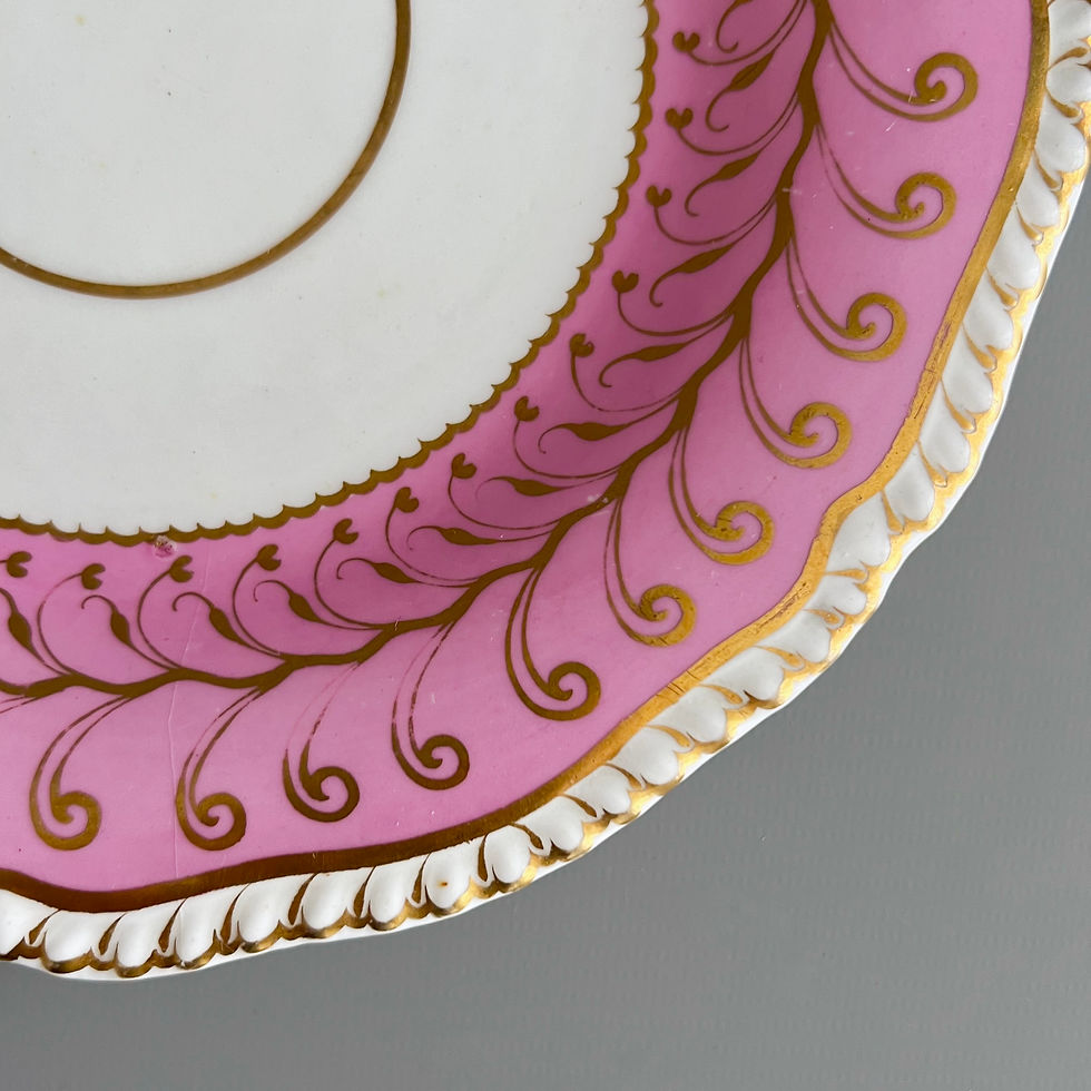 Thumbnail: H&R Daniel plate, 2nd Gadroon, pink swirl patt. 4404, ca 1828