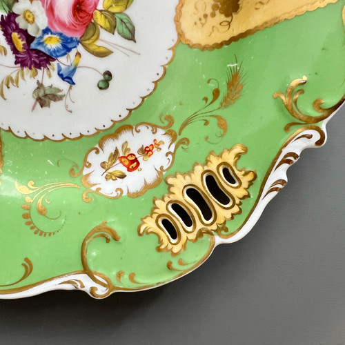 H&R Daniel plate, pierced shell shape, green, yellow, flowers patt