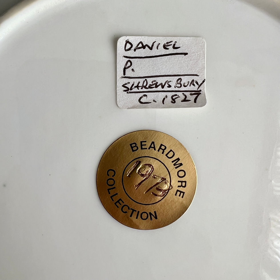 Thumbnail: H&R Daniel plate, Shrewsbury shape, maroon with flowers patt.D165, 1830