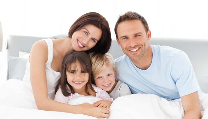 Dientes sanos igual a familia feliz