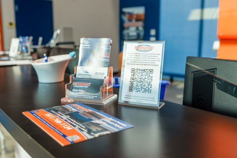 Unique Auto Body - Saratoga Springs, Front Desk.