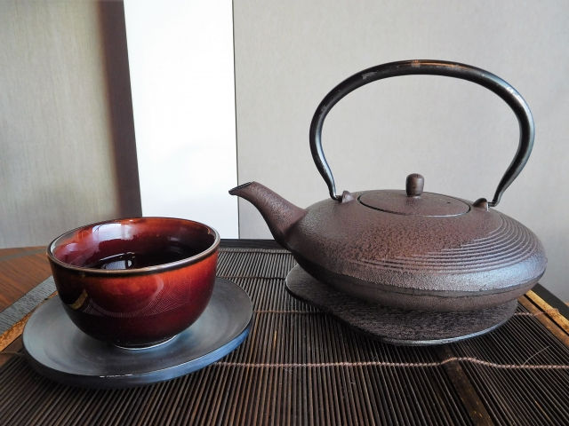 Tea & Ironware